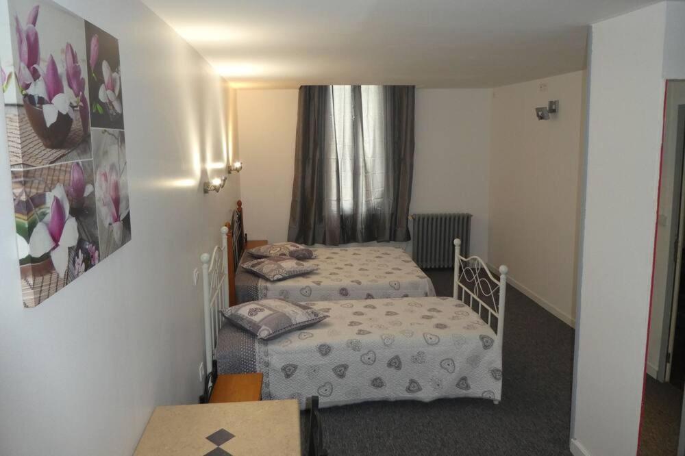 Etanit ! Beziers Plein Centre - 1Mn Du Bus, De La Gare Du Train Et Liaison Aeroport -Chambres Climatisees -Spacieuses Amenagees Pour Singles, Couple, Et Ou Familles -Parking A Velos -Consigne Екстер'єр фото