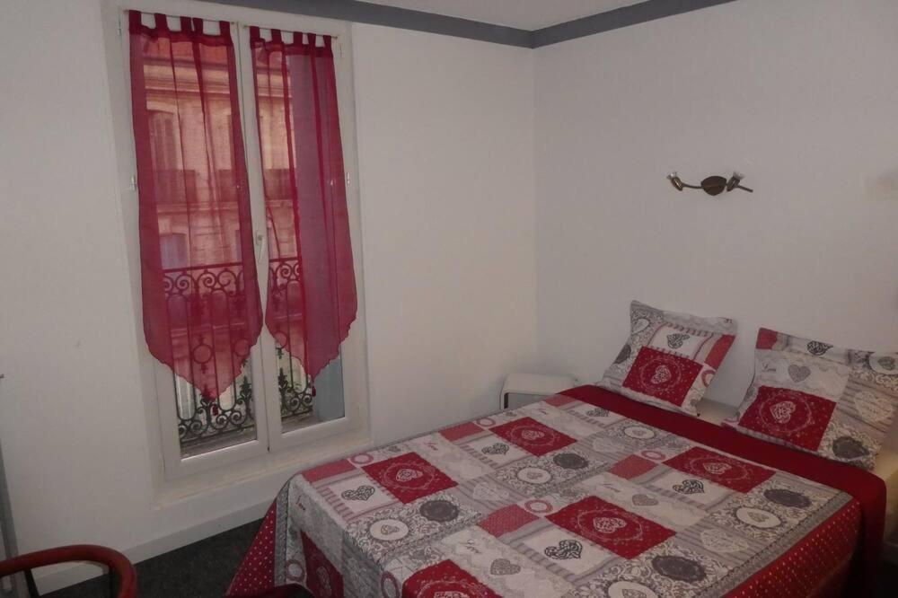 Etanit ! Beziers Plein Centre - 1Mn Du Bus, De La Gare Du Train Et Liaison Aeroport -Chambres Climatisees -Spacieuses Amenagees Pour Singles, Couple, Et Ou Familles -Parking A Velos -Consigne Екстер'єр фото